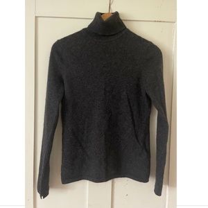 LORD & TAYLOR Womens M 100% Cashmere Sweater Turtleneck Dark Gray